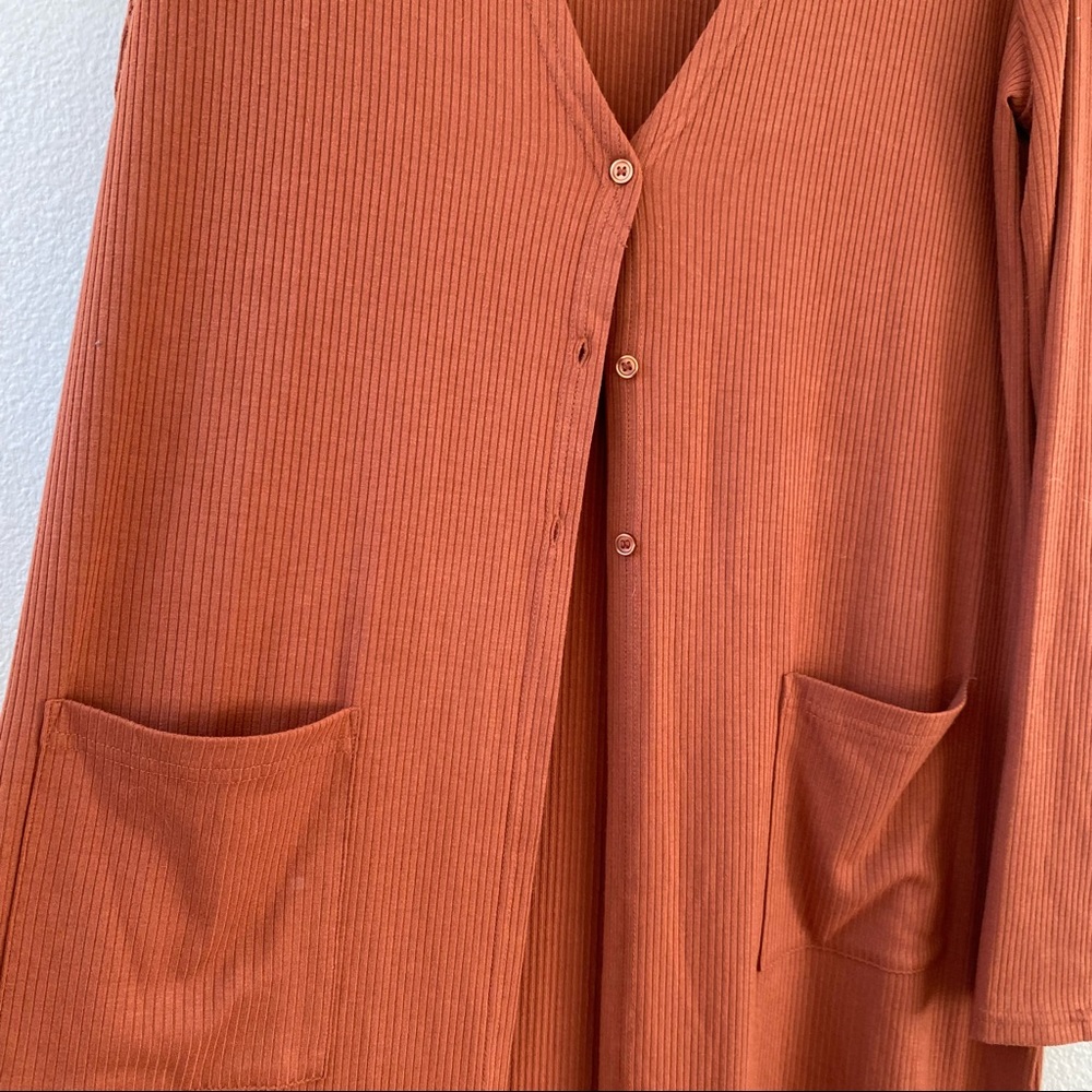 029. Nwot Halogen Ribbed Side Slit Open Button Fr… - image 6